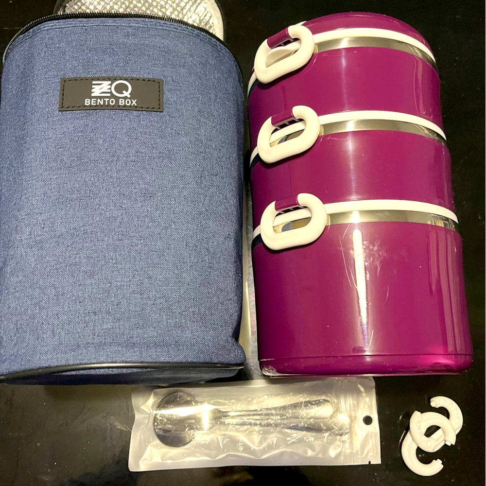 NIB ZZQ Bento Lunch Box 3-Tier Stackable Lunch Containers with Bag.